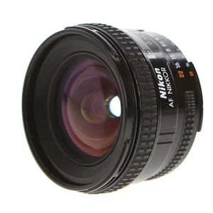 Nikon Nikkor 20mm f/2.8 D Autofocus Wide Angle Lens {62} Front and Rear Cap - Picture 1 of 4
