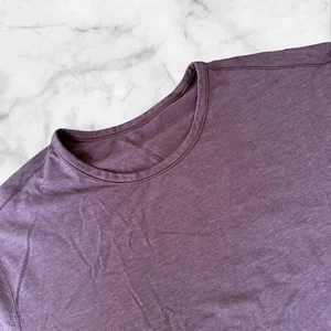 Lululemon Shirt Herren 5 Jahre Basic Kurzarm Burgund Sportlich Größe L - Bild 1 von 5
