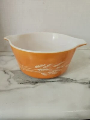 Vintage PYREX Orange Rust Wheat Pattern Nesting Bowl #474. 1.5 Quart - Image 1 of 4