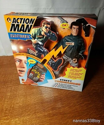 Hasbro Action Man STREET COMMANDER ELECTRONIC TRANMIT VOICE MISB SEALED 90'S - Immagine 1 di 4