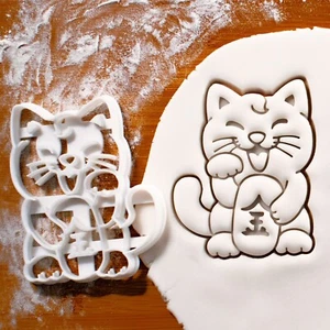 Lucky Cat cookie cutter | Japanese Maneki neko cats paw luck wealth biscuit - Picture 1 of 7