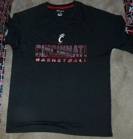NEW NCAA Cincinnati Bearcats Basketball T Shirt Men L Large 42-44 NEW NWT Cover