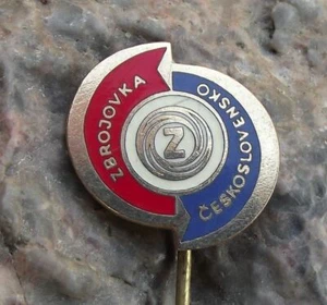 Antico distintivo spilla pistola Cecoslovacco armi ceche fabbrica fucili Cecoslovacchia - Foto 1 di 6