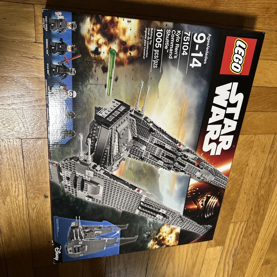 Brand New Factory Sealed LEGO Star Wars: Kylo Ren's Command Shuttle (75104) - Image 1 of 4