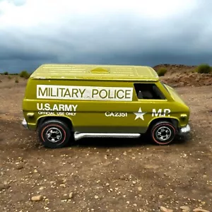 1974 Hot Wheels Red Line Flying Colors Olive U.S. Army Military Police Super Van - Picture 1 of 15