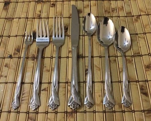 ONEIDA - KATRINA -  Stainless - YOU CHOOSE - OLD STOCK FLATWARE - Excellent  - Picture 1 of 5