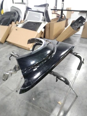 Guardabarros delantero derecho usado se adapta a: Nissan Frontier 2016 delantero derecho grado A Foto 1 de 4