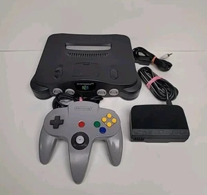 Nintendo 64 System 32MB Home Console - Charcoal Gray - N64 - Foto 1 di 13