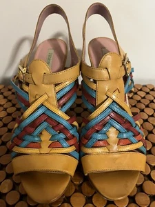 Libby Edelman Multiple Color Heels - Picture 1 of 6