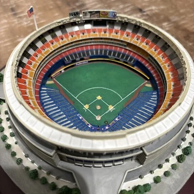 Danbury Mint Pittsburgh Pirates Three Rivers Stadium Replica - Image 1 of 4