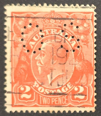 Australia - 1914-1920 Scott #27 A4 Rey Jorge V - OS PERFIN - Sello Foto 1 de 3