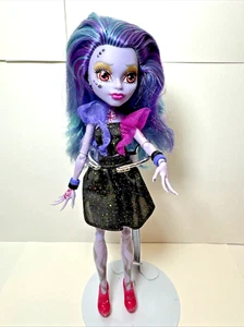 Monster High I Love Fashion Djinni Whisp Grant Puppe 2012 Outfit Schuhe - Bild 1 von 16