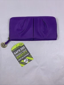 Travelon Purple Pleated Double Zip Around Wallet Wristlet RFID Clutch. New - Picture 1 of 7