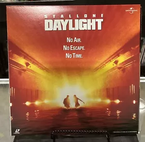 Daylight LASERDISC (JAPANESE) Sylvester Stallone, Viggo Mortenson (VERY GOOD) - Picture 1 of 4
