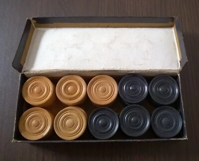 ANCIENNE BOITE DE 30 PIONS BOIS DIAMETRE 3 CM POUR JEU DE BACKGAMMON VOIR PHOTO - Photo 1/3