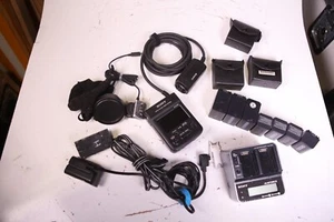 Cámara de video digital HD Sony HXR-MC1 con accesorios - Imagen 1 de 21