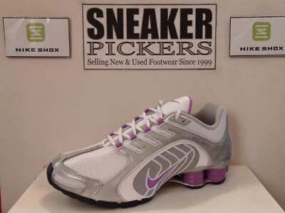 Nike Feminino Shox Navina RETRO - Tamanho: 9.5 - 356918 155 - Branco / Violeta - Preto - Imagem 1 de 4