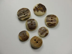 7 Stück Horn Trachtenknöpfe 3 d=20 mm 2 d=17 mm  Zierknöpfe 2 d=15 mm TK-III-79 - Bild 1 von 3