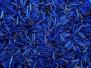 Bugle Beads 9mm Blue Silver Lined 1kg Glass Tube Long Hollow - Picture 1 of 2