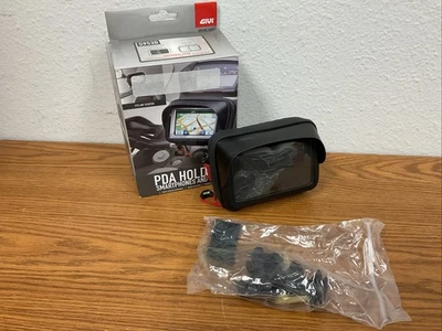 Givi Universal Phone / GPS Holder 4.3” Screen S953B - image 1 of 4