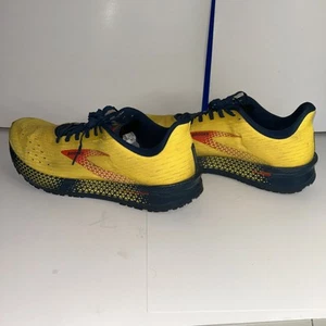 Brooks Herren Hyperion Tempo Mais/Titan/Kirsche Tomate Laufschuhe Größe 12 - Bild 1 von 18