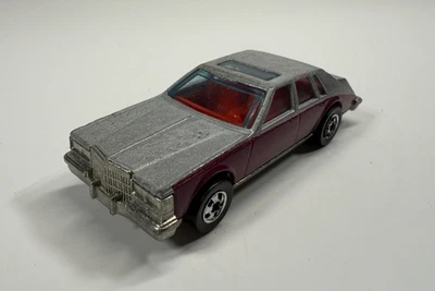Coche diecast Hot Wheels Cadillac Seville 1:64 Hong Kong vintage 1980 plateado Foto 1 de 3