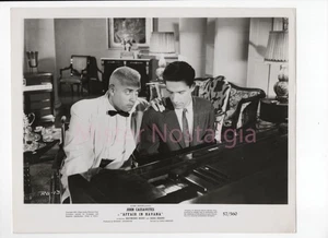Vintage Foto 1957 Raymond Burr John Cassavetes in Affäre in Havanna - Bild 1 von 1