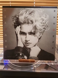 Madonna, Madonna, 1983 1st Sire Stereo, 1-23867, VG+/VG - Bild 1 von 4