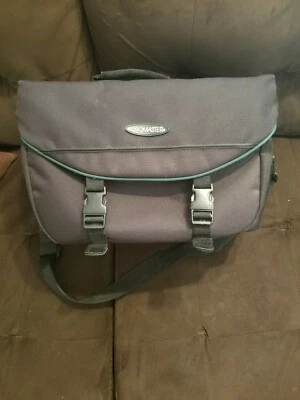 ProMaster Professional Camera Bag. Lots of room. Missing dividers. 14 x 6 x 8 in - Image 1 of 4
