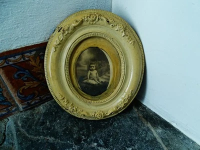 ANCIEN MAGNIFIQUE CADRE EN BOIS OVAL - Photo 1/4