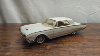1961 Ford Thunderbird Dealer Promo Model Vintage White  - Image 1 of 4