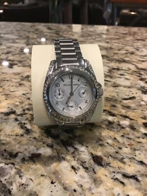 Michael Kors Womens MK5612 Blair Analog Quartz Silver Watch Crystal Accents - Image 1 of 4