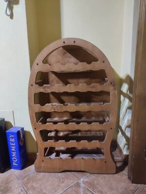 Cantinetta in Legno 33 Posti - Marrone. 96 cmx60,5 cmx27cm. Ottime condizioni. - Immagine 1 di 3