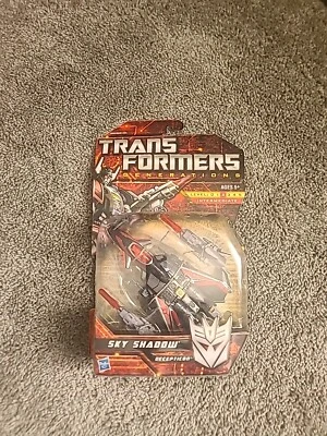 Transformers Generations Deluxe Class Sky Shadow Decepticon Hasbro New S5 - Image 1 of 4