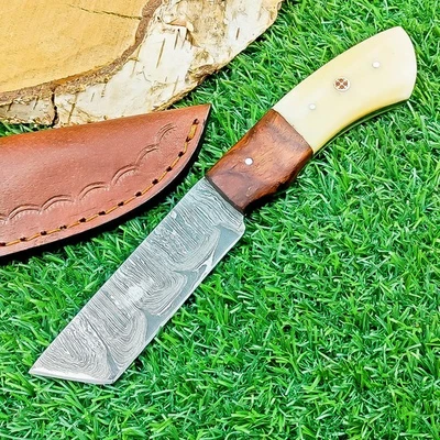 Premium Handmade Damascus Steel Hunting Knife – Outdoor Camping Knife Z-5475 - Image 1 of 4