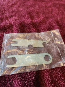 VINTAGE 1960'S COX ENGINE WRENCHES TOOLS MIP NEW SEALED - Picture 1 of 4