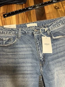Vervet 31 NWT wide leg Olivia jeans - Picture 1 of 3