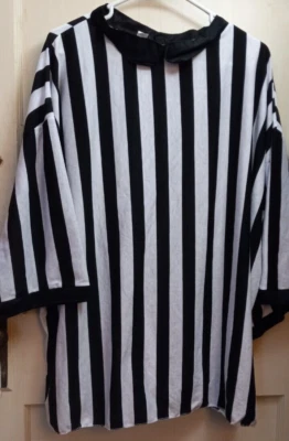 Adult XXL Referee Halloween Costume - Image 1 of 2