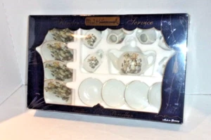 HUMMEL GERMAN 16PC MINI TEA SET, UNOPENED, VINTAGE, REUTTER PORZELLAN PRICE!!! - Picture 1 of 2