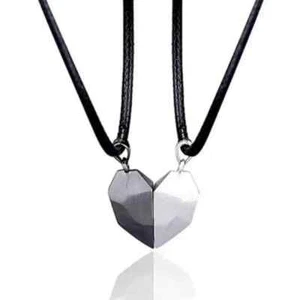 Magnetic Best Friend Couple Matching Hearts Adjustable Chain Necklaces - Picture 1 of 9