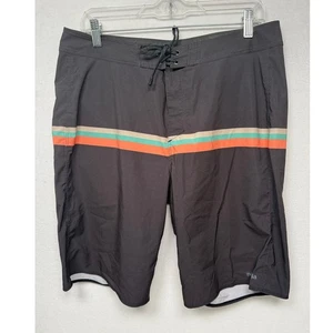 Patagonia Men's Gray Board Shorts Size 33 - Picture 1 of 5