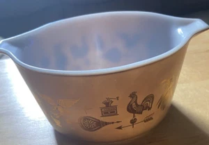 VINTAGE Pyrex Early American Brown 473 1 Quart Casserole Dish - No Lid - Picture 1 of 3