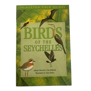 Birds of the Seychelles Ornithology Field Guide Book - Imagen 1 de 3