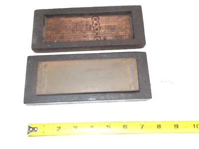 Piedra de Afilar con Soporte de Madera, Grano Fino y Medio, 6" X 2" X 15/16" Foto 1 de 4