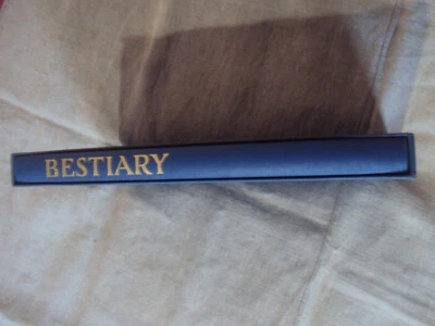 Folio Society Beastiary Illuminated Manuscript  1992 w/Slipcase Foto 1 de 4