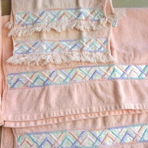 Bath Towel Set 8pc Bath Hand Washcloth Peach Embroidery USA Made Vintage 1987 - Picture 1 of 13