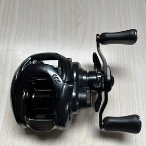 Carrete de baitcasting DAIWA 20 Tatula SV TW 103SH derecho usado JAPÓN - Imagen 1 de 9
