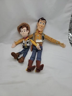 Figura de acción Disney Pixar Toy Story 4 Sheriff Woody 16" Tirar de cuerda no funciona Foto 1 de 4