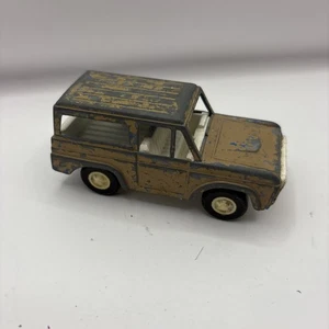 VINTAGE TOOTSIE TOY Cream FORD BRONCO TRUCK MADE IN CHICAGO U.S.A. 1970's - Picture 1 of 5