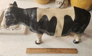 Vintage HOLSTEIN COW (Black & White) Cast Iron Great Condition - Picture 1 of 8